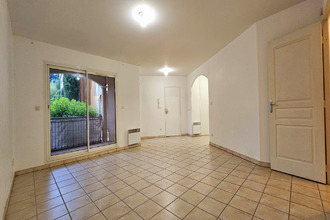  appartement gonfaron 83590