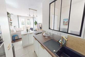  appartement greasque 13850