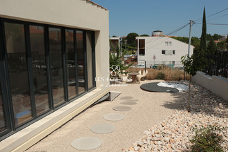  appartement greasque 13850