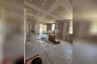  appartement greasque 13850