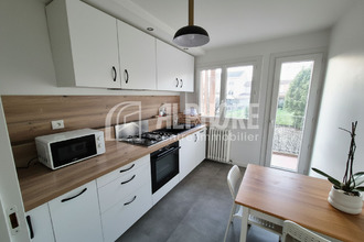  appartement la-roche-sur-yon 85000