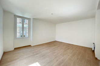  appartement laval 53000