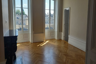  appartement laval 53000