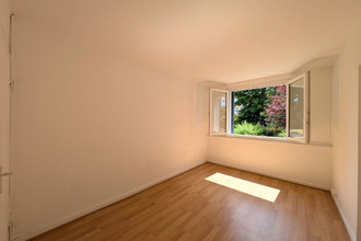  appartement les-clayes-sous-bois 78340