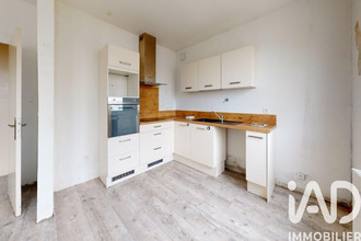  appartement luisant 28600