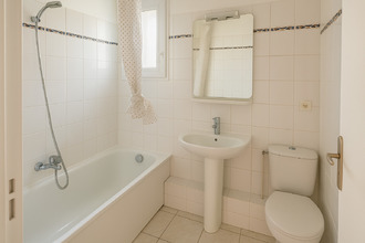  appartement mezieres-sur-seine 78970