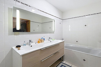  appartement mt-st-aignan 76130