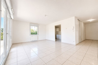  appartement naves 19460