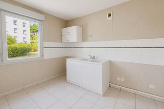  appartement naves 19460