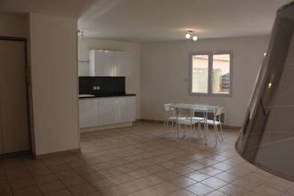  appartement orange 84100