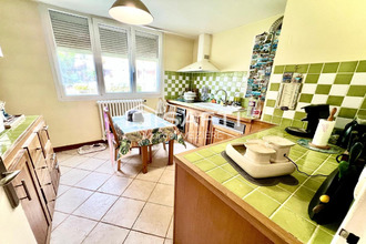  appartement paron 89100
