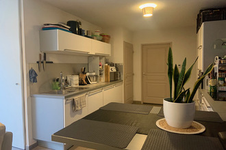  appartement pourrieres 83910