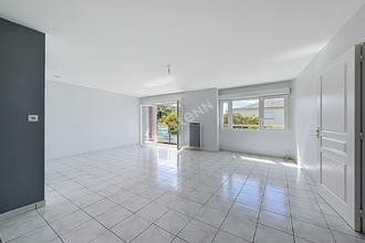  appartement reze 44400
