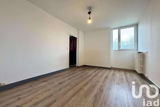  appartement sedan 08200