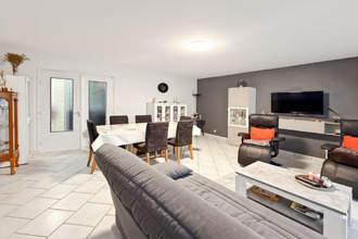  appartement sedan 08200