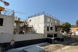  appartement senas 13560