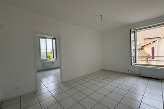  appartement st-gilles 30800