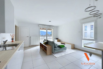  appartement st-ismier 38330