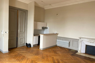  appartement stes 17100