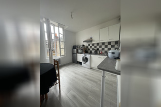  appartement stes 17100