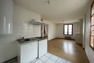  appartement stes 17100