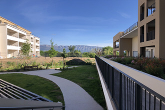  appartement trets 13530