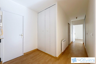  appartement voisins-le-bretonneux 78960