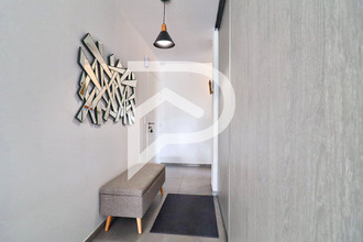  appartement volx 04130