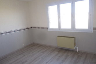  appartement yevres 28160