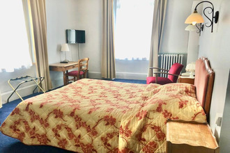  boutique bourbon-l-archambault 03160