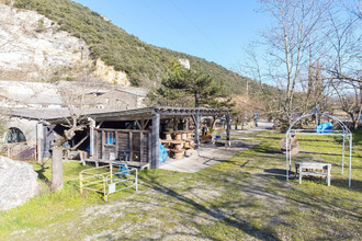  boutique meysse 07400