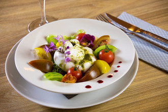  boutique paris 75008