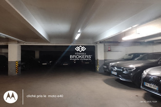  boutique paris 75008