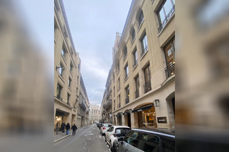  boutique paris 75008