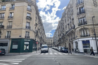  boutique paris 75018