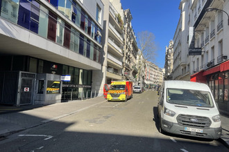  boutique paris 75020