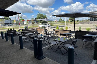 boutique st-bonnet-de-mure 69720