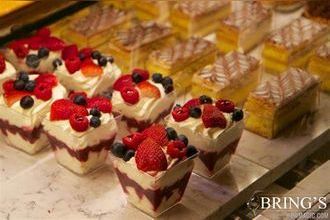  boutique tours 37000