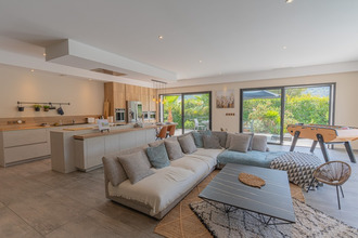  divers sollies-toucas 83210