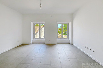  immeuble aubenas 07200