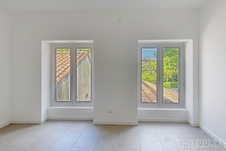  immeuble aubenas 07200