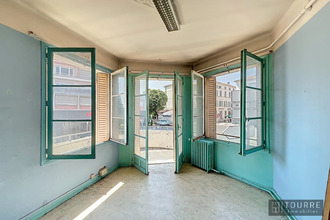  immeuble aubenas 07200