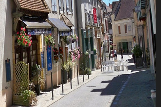  immeuble bourbon-lancy 71140