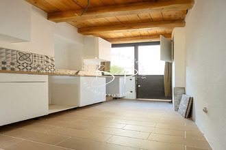  immeuble carces 83570