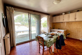 immeuble carces 83570