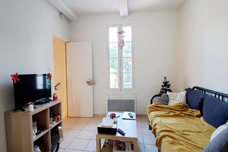  immeuble ceyreste 13600