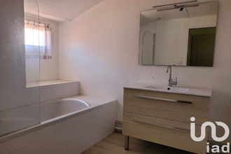  immeuble champagne-mouton 16350