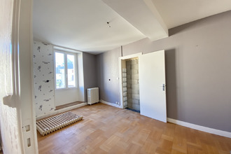  immeuble chateauneuf-sur-charente 16120