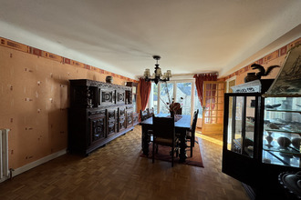  immeuble correze 19800