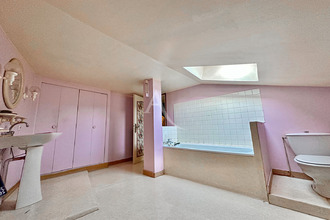  immeuble doue-la-fontaine 49700